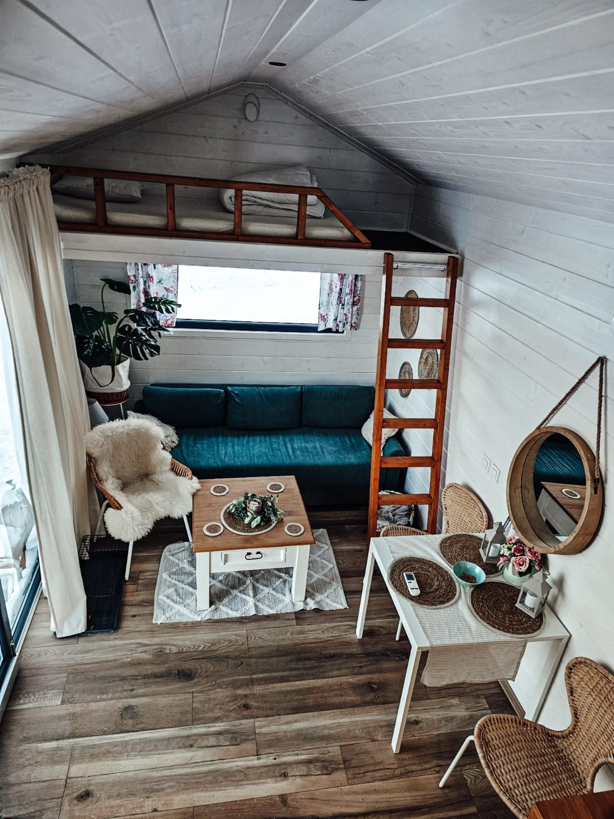 Interiør i et lite hus fra Tiny House Norge
